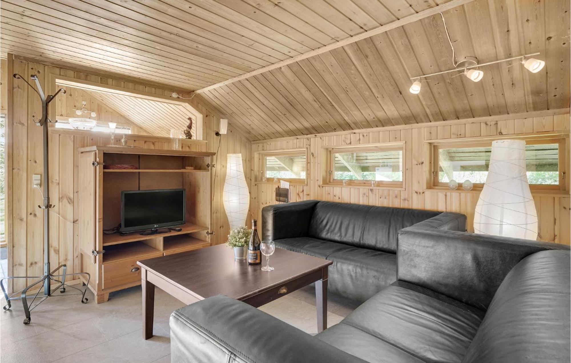 Amazing Home In Kirke Hyllinge With Kitchen Sæby 외부 사진